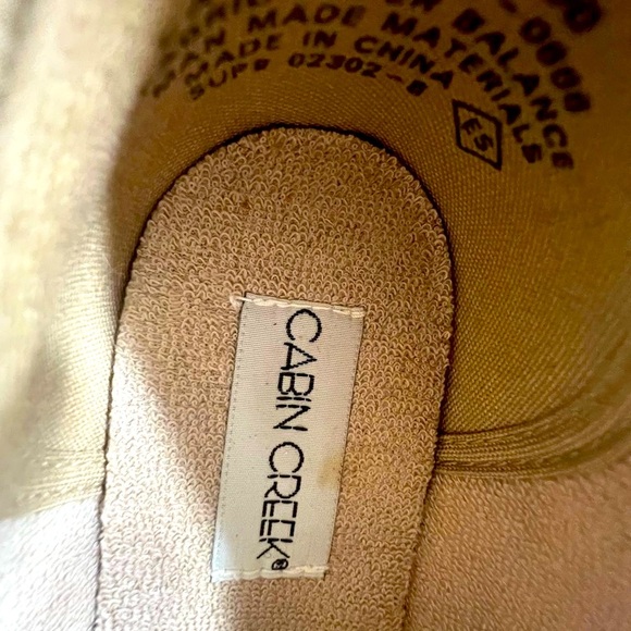 Cabin Creek Beige Van Sneakers Women - Picture 3 of 12